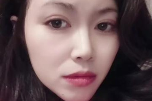 老赖老爸晒聊天记录逼债？严浩翔演唱会崩溃背后真相太扎心