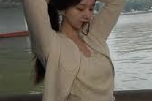 艺人严浩翔父亲宣布断绝子女关系后其母发文：已给其父300多万