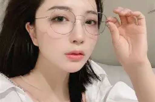 3大瓜!阿雅抄袭赵樱子当三当红小花交往多个老男星 个个离谱 3大瓜!阿雅抄袭赵樱子当三当红小花交往多个老男星 个个离谱