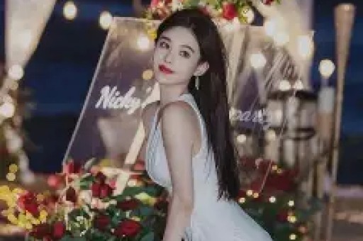 谢娜彻底塌房!这次张杰也救不了她 谢娜彻底塌房!这次张杰也救不了她